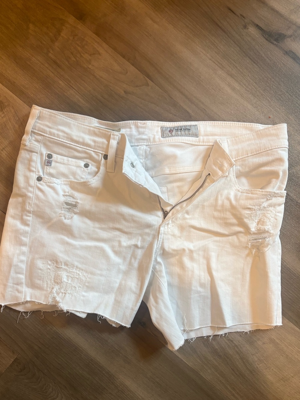 Agolde White Distressed Raw-Hem Jean Shorts